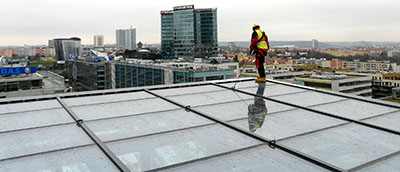 » SECURAIL ON GLASS ROOF «<br />READ MORE