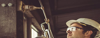 » LIFELINE FALLPROTECTION SYSTEM «<br />READ  MORE