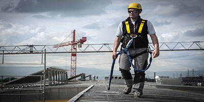 » LIFELINE FALLPROTECTION SYSTEM «<br />READ  MORE